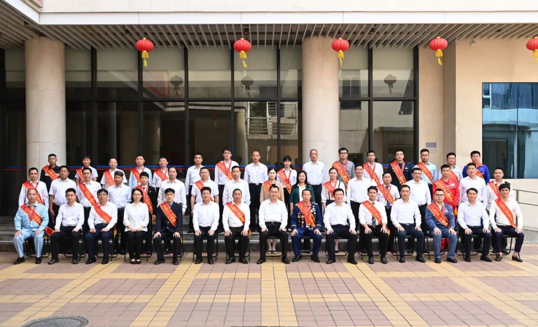 奋进新时代 建功新征程 | 祝贺：开yun体育官网入口登录app下载高新产业园集团荣获“2022年广东省五一劳动奖状”称号！